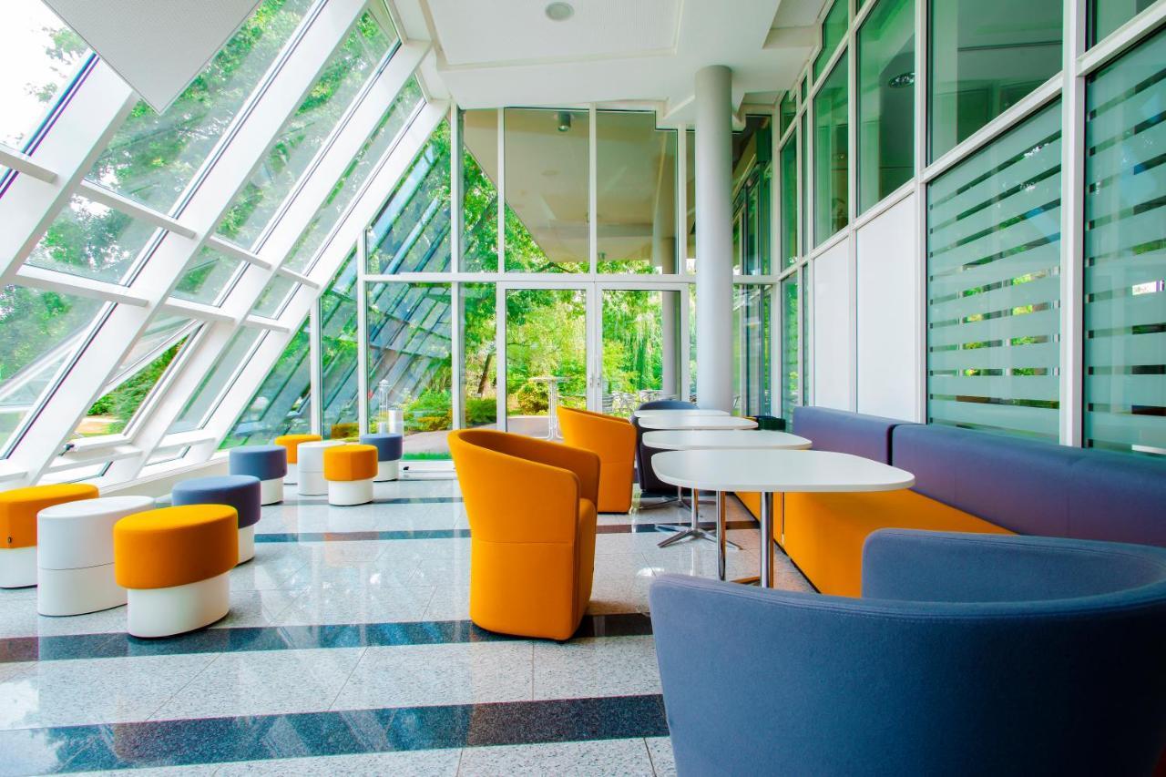 Genohotel Карлсруе Екстериор снимка